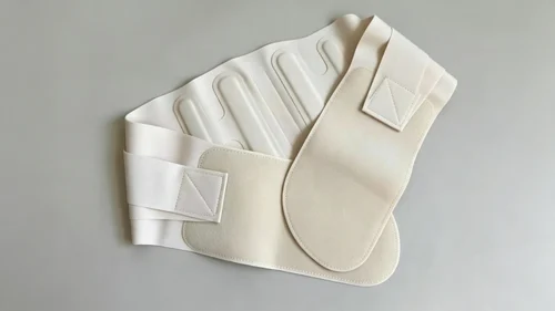 Finished ergonomic seamless waist support belt manufactured with TPU hot melt adhesive film